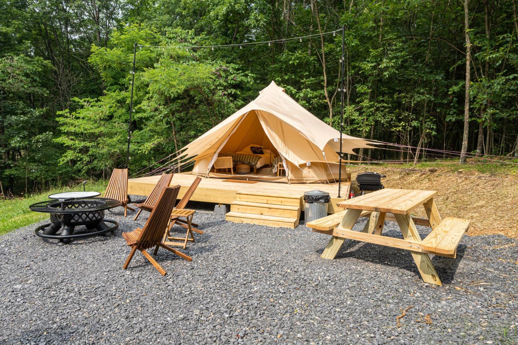 Hotel Firefly Ridge Luxury Retreat Great Cacapon Exterior foto