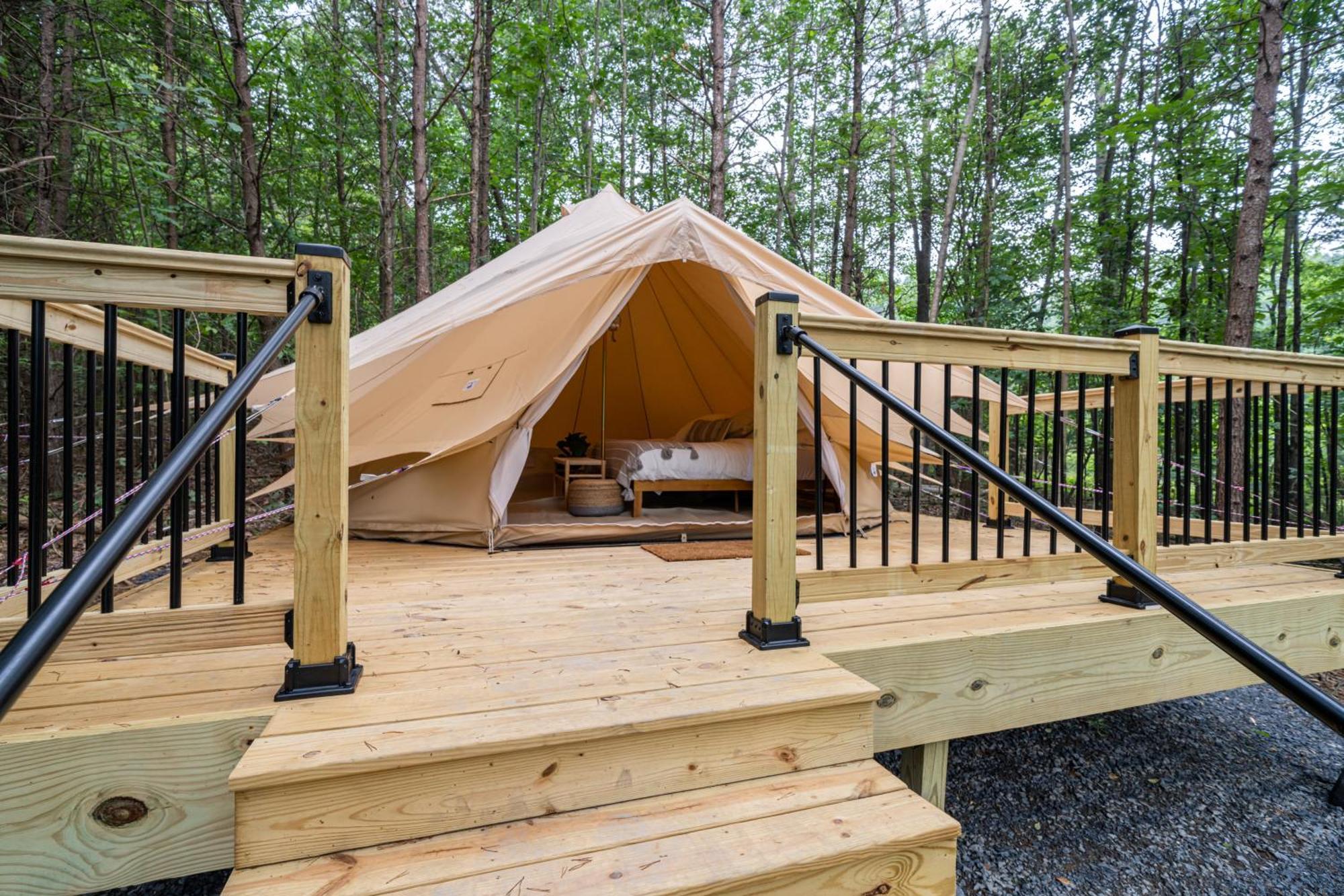Hotel Firefly Ridge Luxury Retreat Great Cacapon Exterior foto